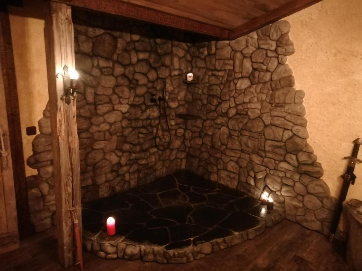 El Descanso De Odin ¡Una Autentica Posada Vikinga! Mataelpino Exteriér fotografie